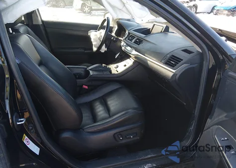 2013 Lexus Ct 200H from USA, damaged, VIN JTHKD5BH9D2169312